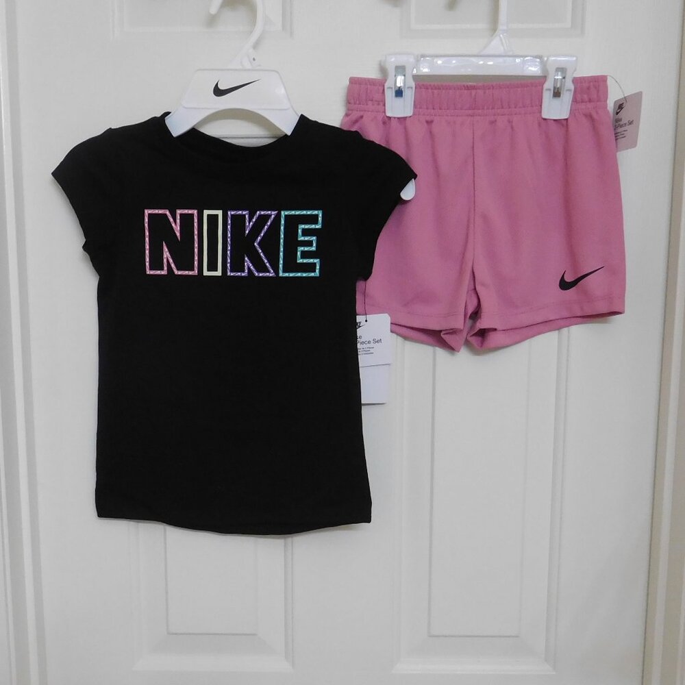 NWT 2pc Nike Black Colorful Logo Top & Mauve Shorts Set sz 4t 4 6 or 6X